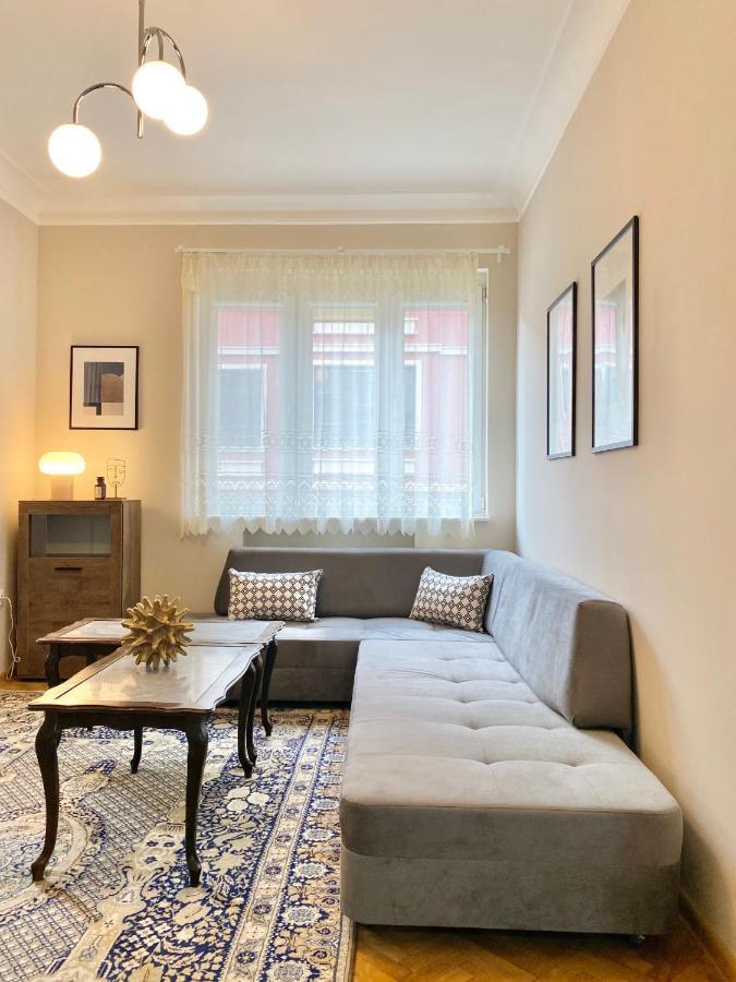 Top Centre Sofia Apartment For 6 Guests Exterior photo